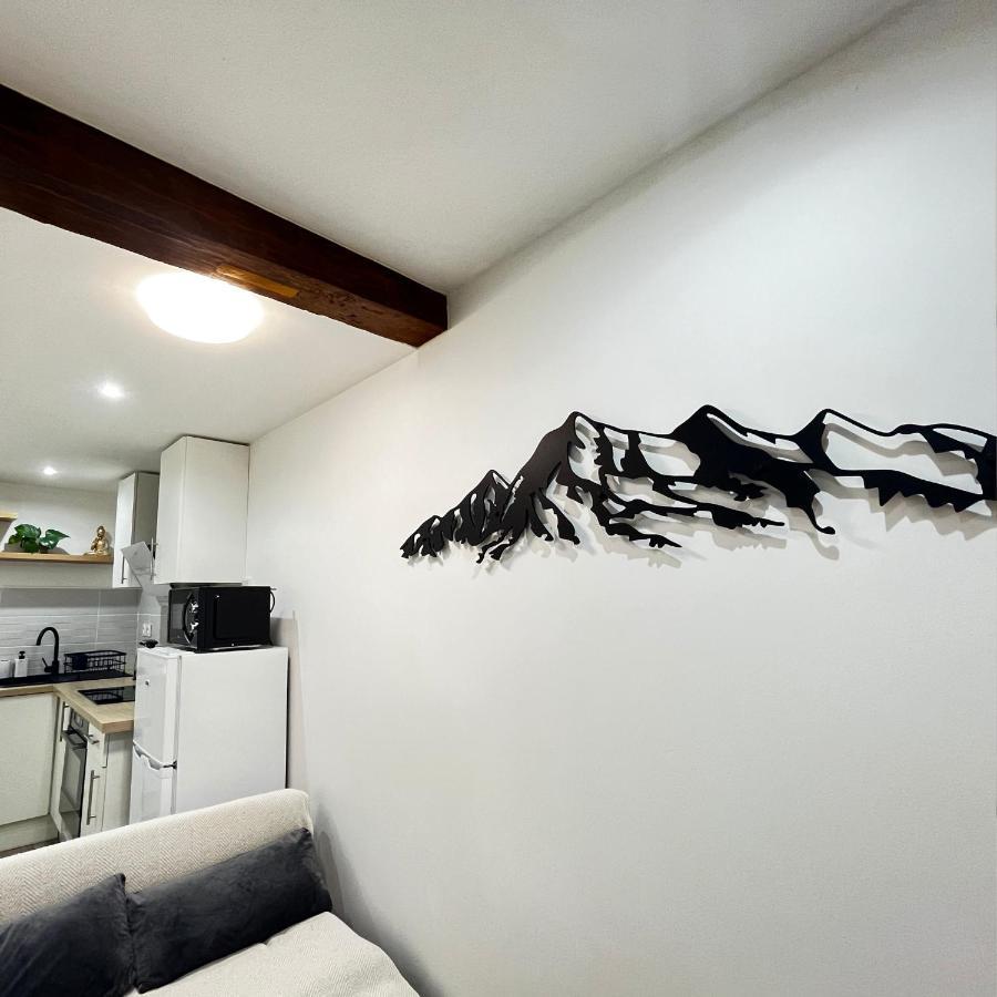 Beau Petit Appartement Au Coeur De L'Ariege. Tarascon-sur-Ariège Extérieur photo